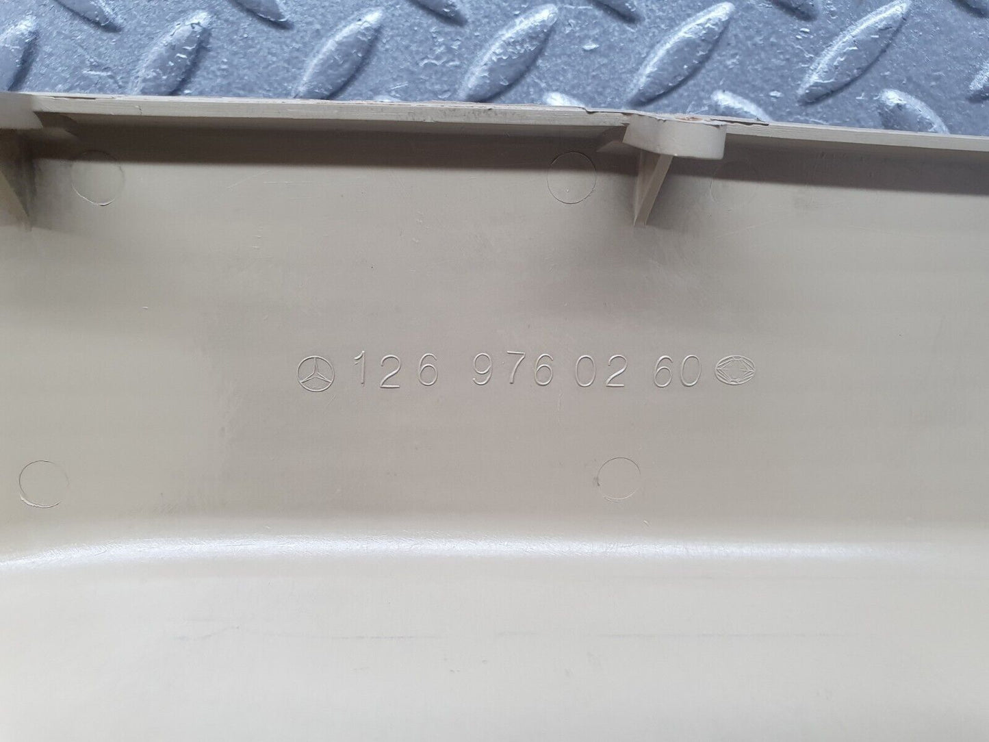 40981 Mercedes-Benz W126 300SE Foot Rest Beige 1269760260