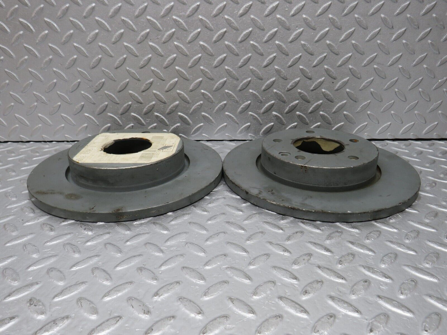 38221 Mercedes-Benz W168 Front Brake Discs Pair 260mm 1684210112