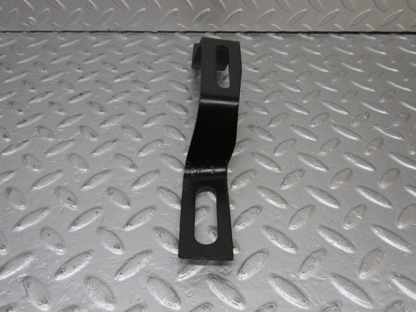 39929 Mercedes-Benz R107 350SL Front Bumper Bracket Right