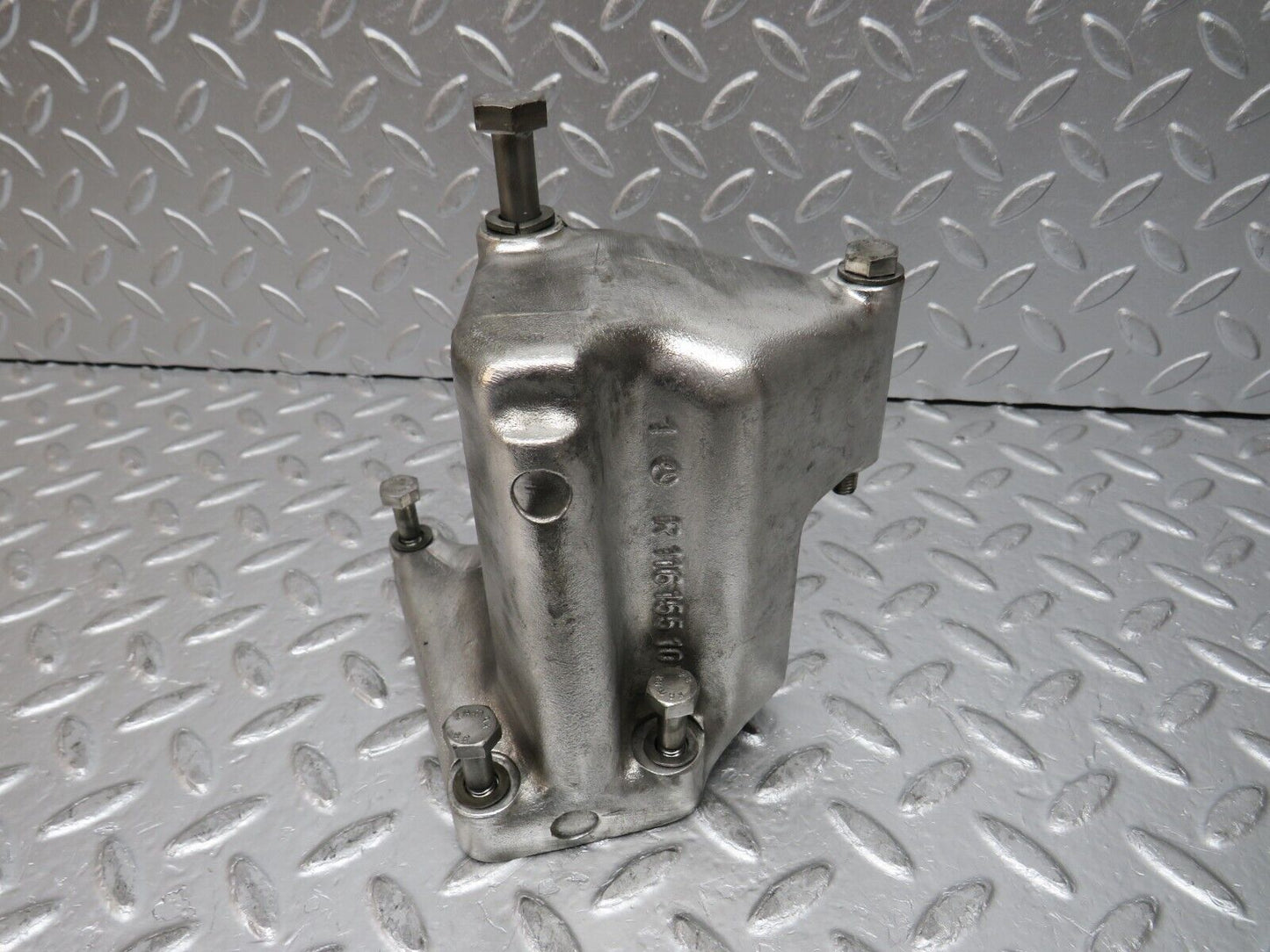 0079 Mercedes-Benz W116 350SE Alternator Generator Holder Bracket 1161551035