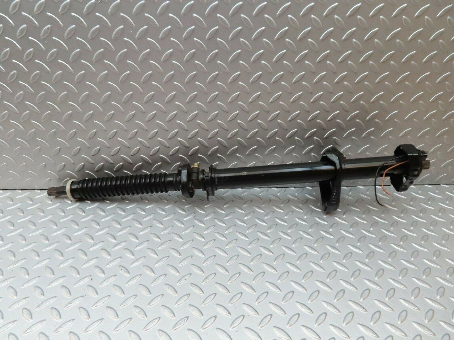 4386 Mercedes-Benz W123 230E Steering Column