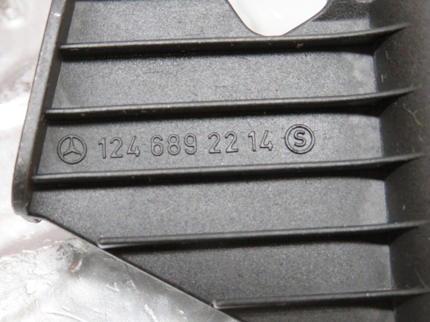 30416 Mercedes-Benz W124 230E Bracket 1246892214