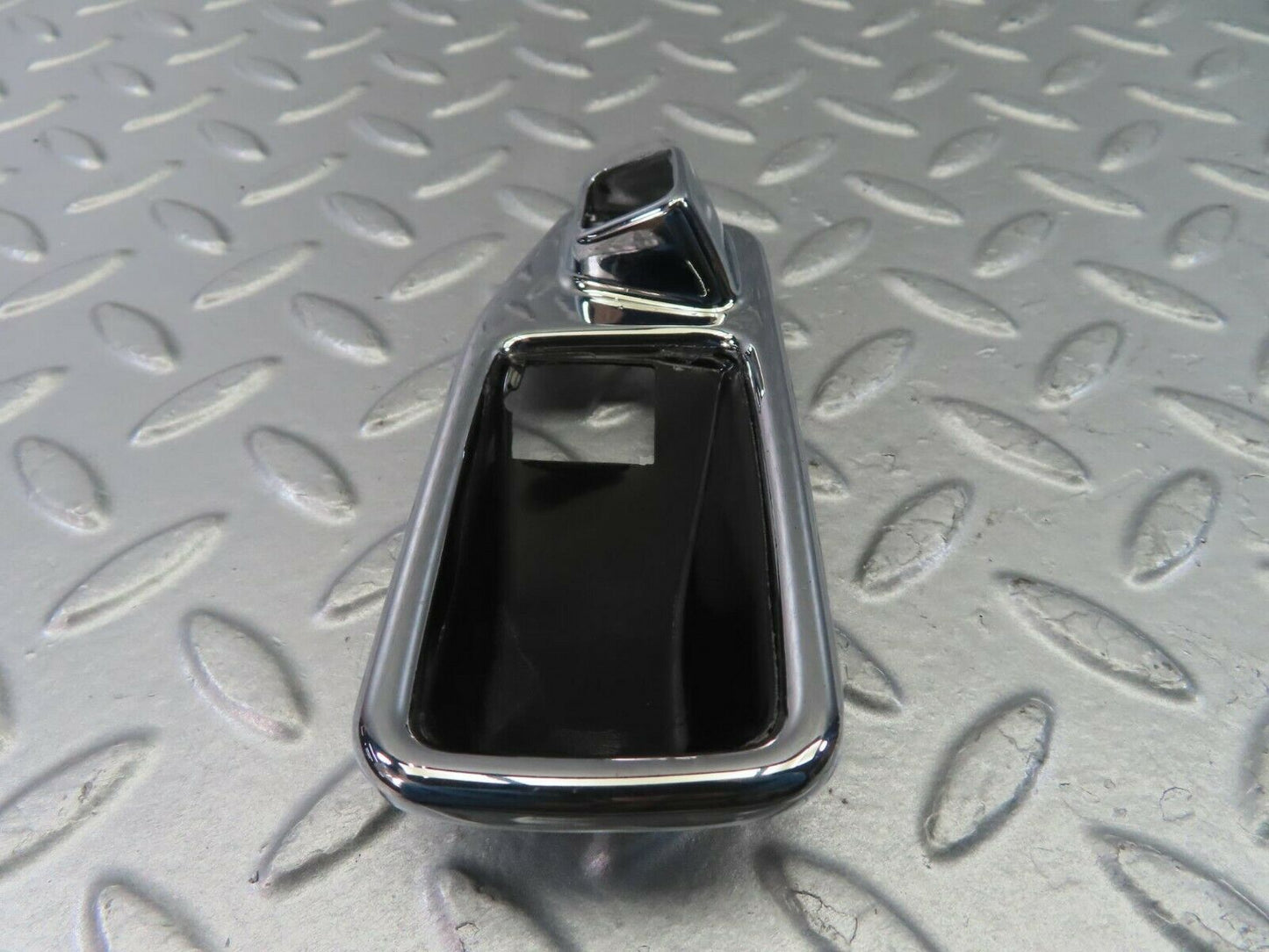 10119 Mercedes-Benz C123 230CE Coupe Chrome Frame For Door Opener 1167660111