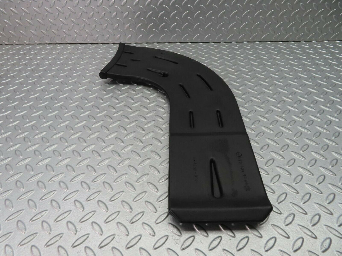 9903 Mercedes-Benz C123 230CE Coupe Heating Air Duct Right Side 1238311046