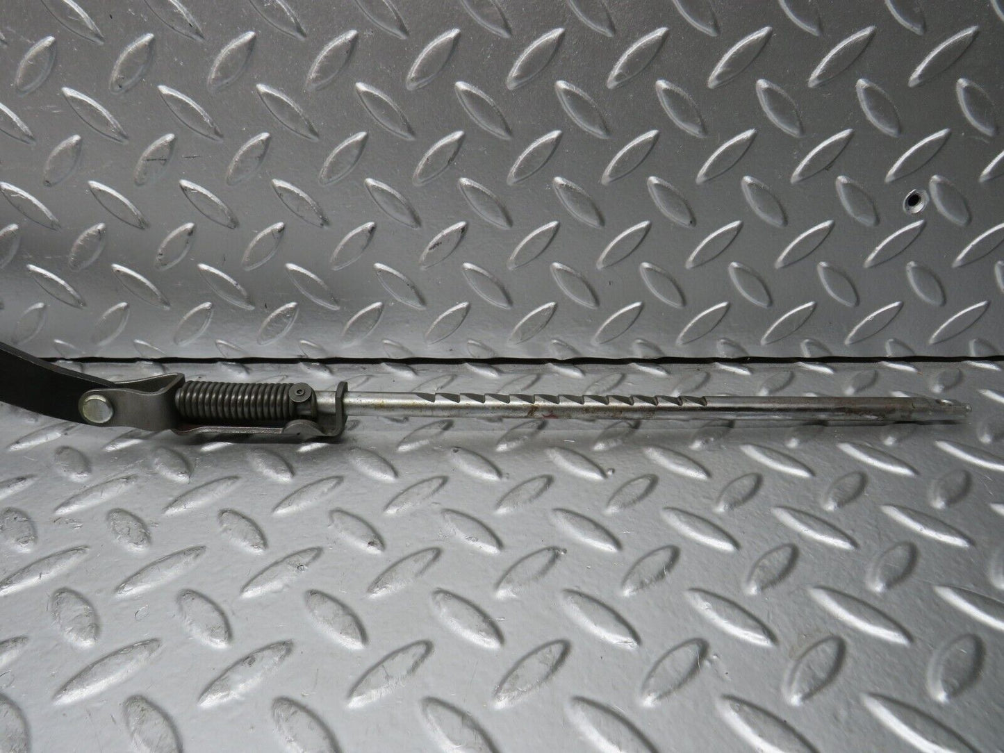 28859 Mercedes-Benz W123 230E Handbrake Regulator