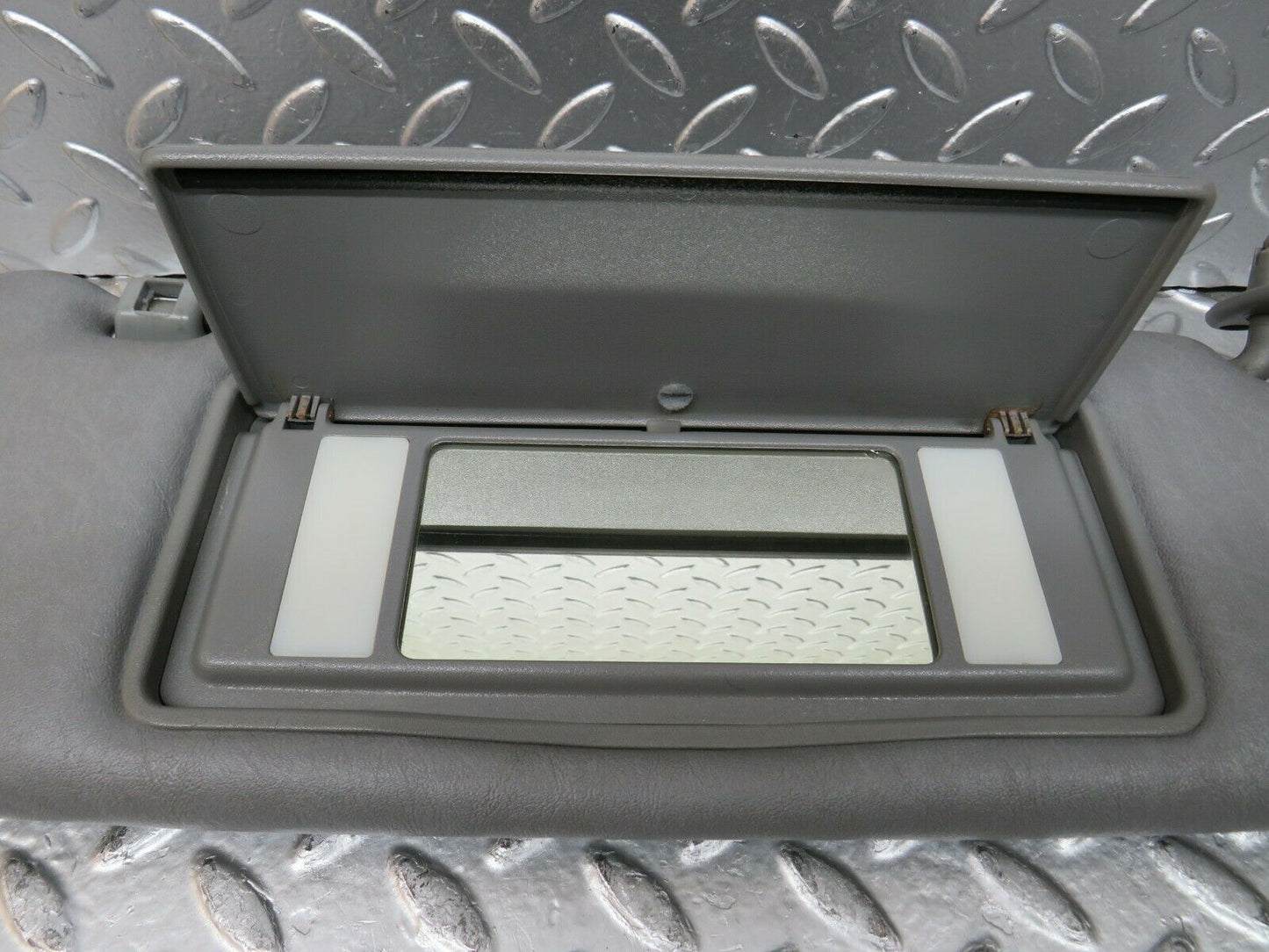 24272 Mercedes-Benz S124 220TE Wagon Sun Visor Right Side