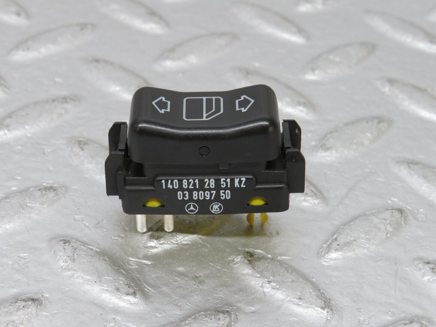 33319 Mercedes-Benz W202 C180 Electric Window Switch Right 1408212851