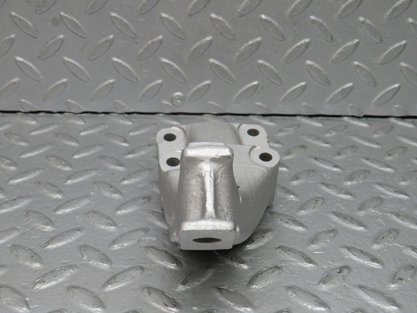 39249 Mercedes-Benz R107 500SL Engine Mount Bracket Right 1162234704