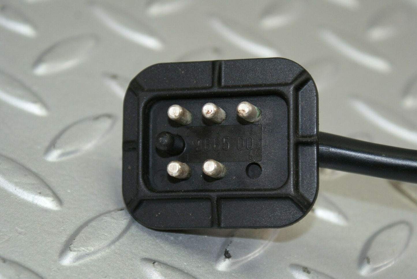 2916 Mercedes-Benz C123 280CE Coupe Wiper Motor Bosch 0390341077