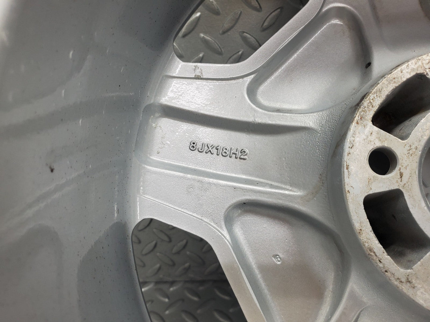 W124 Wagon alloy wheel set 8jx18 h2 et37 used OEM