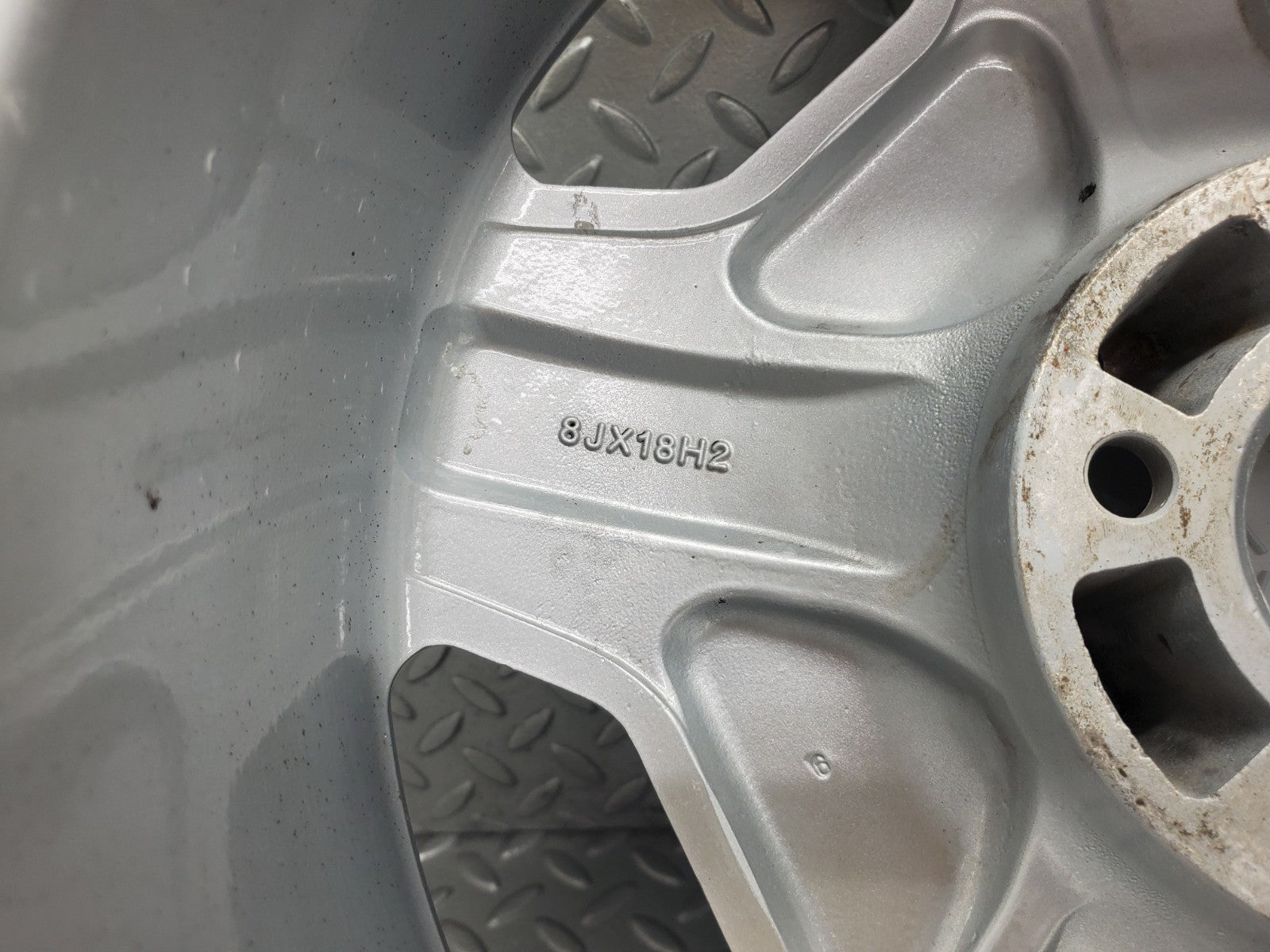 W124 Wagon alloy wheel set 8jx18 h2 et37 used OEM