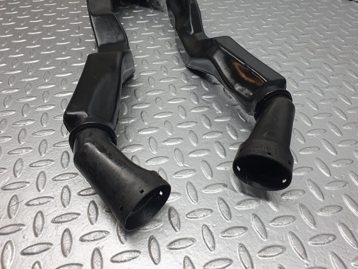 40903 Mercedes-Benz W126 300SE Cabin Center Air Duct Channel 1268317946