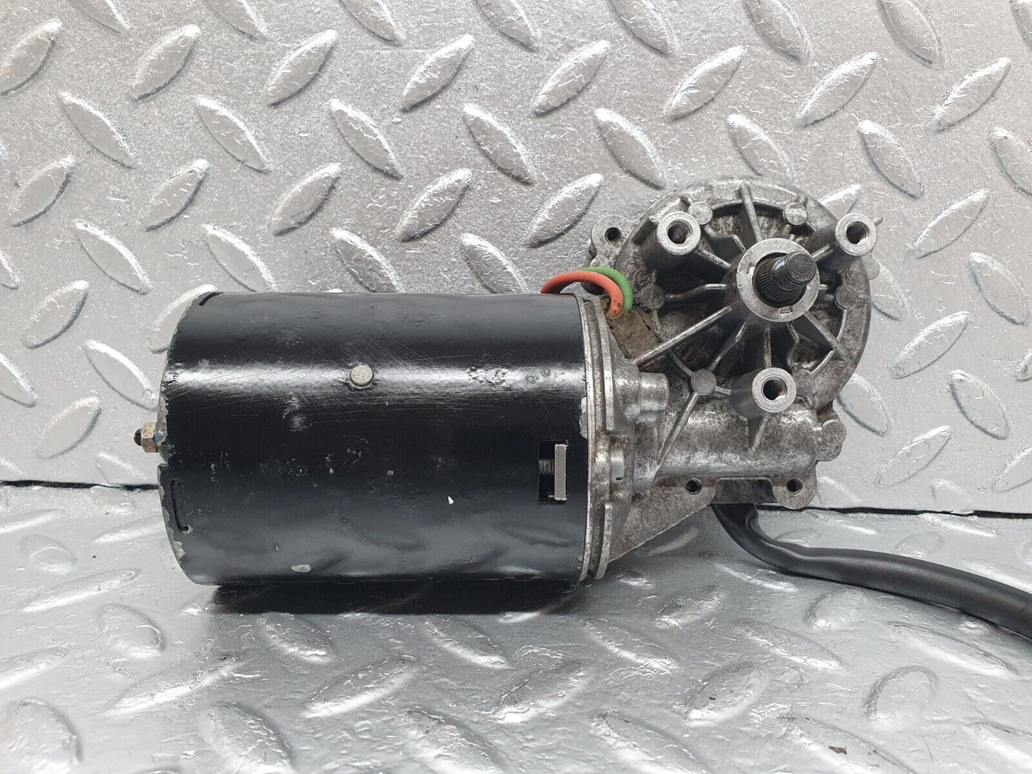 43943 Mercedes-Benz C123 230CE Coupe Wiper Motor Bosch 0390341077