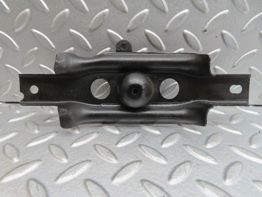 13881 Mercedes-Benz C107 280SLC Cardan Shaft Drive Shaft Bracket