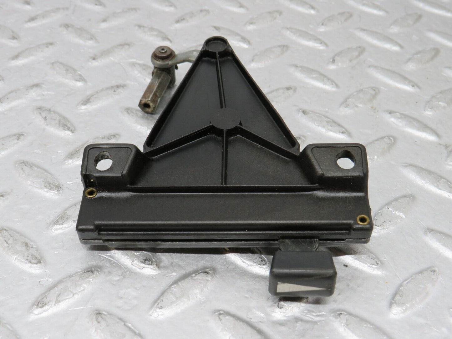 35541 Mercedes-Benz R107 280SL Air Vent Control Lever Centre