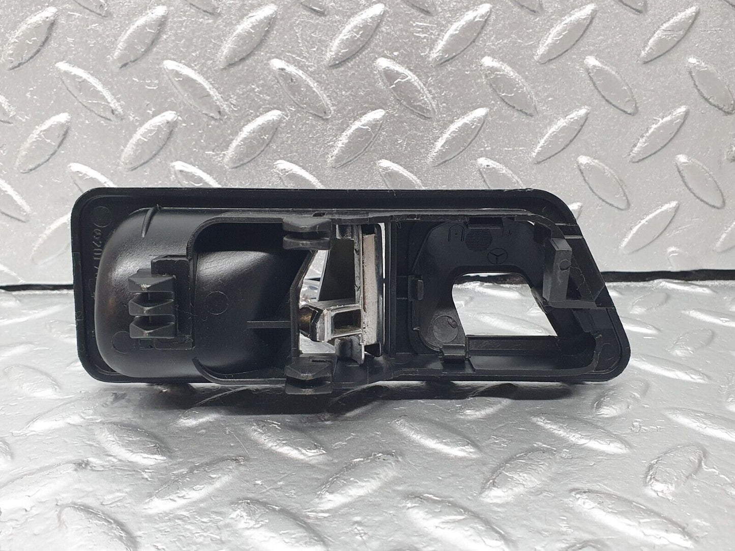 42777 Mercedes-Benz W201 190 2.0L Left Interior Door Handle 2017660164
