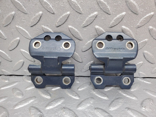 44750 Mercedes-Benz W124 220E Door Hinge Right Side