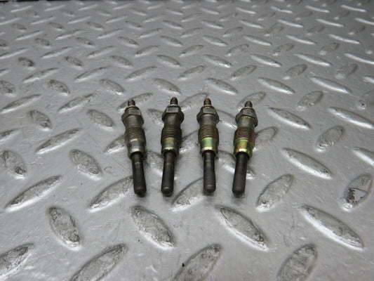 26996 Mercedes-Benz W123 240D Glow Plug Set Bosch