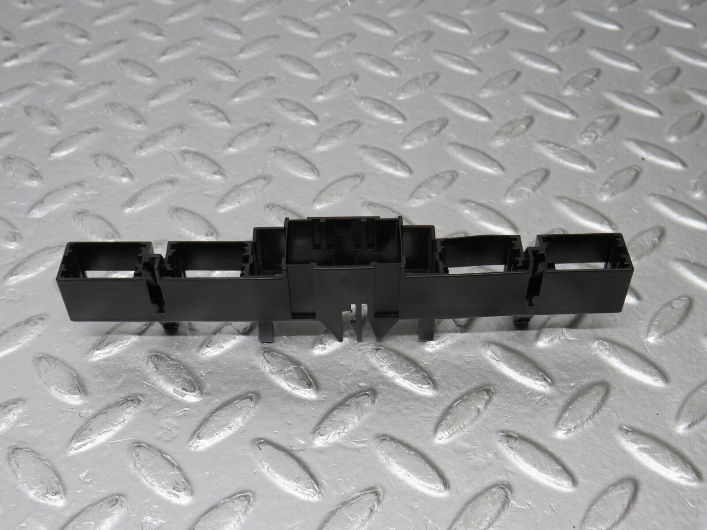 38387 Mercedes-Benz R129 280SL Coupe Connector Holder 1295451340