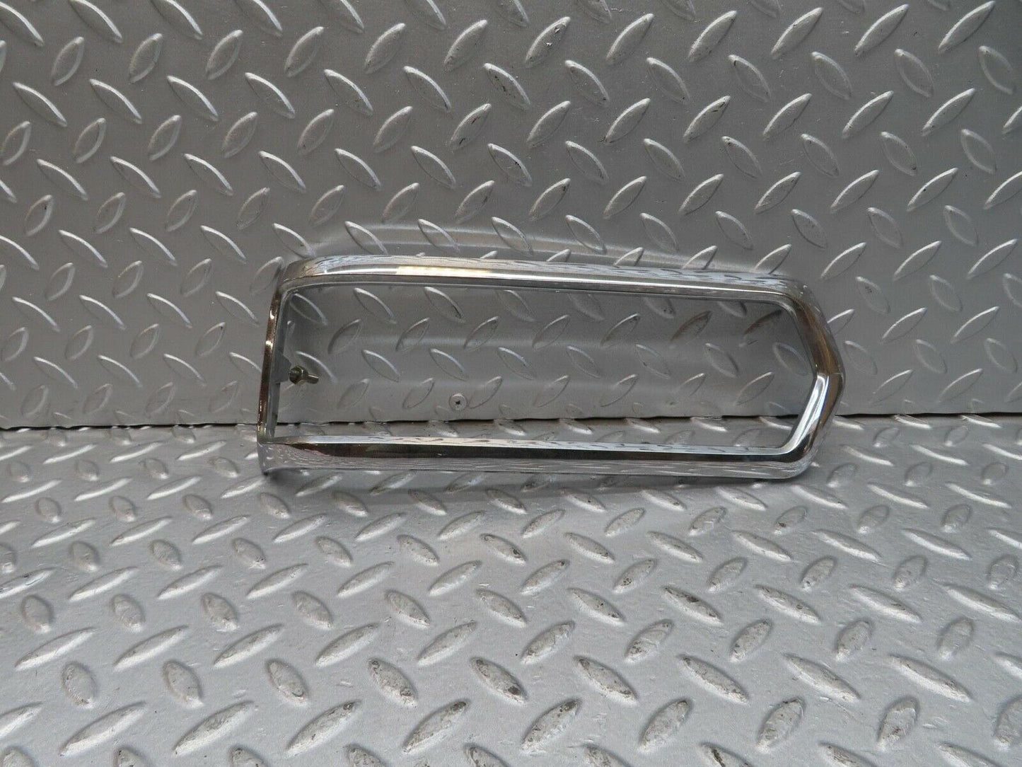12338 Mercedes-Benz W108 280SE 3.5 Tail Light Chrome Frame Left 1088260159