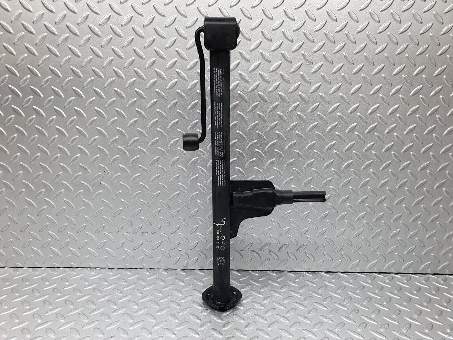 41785 Mercedes-Benz W202 C200 Car Jack 2105830115