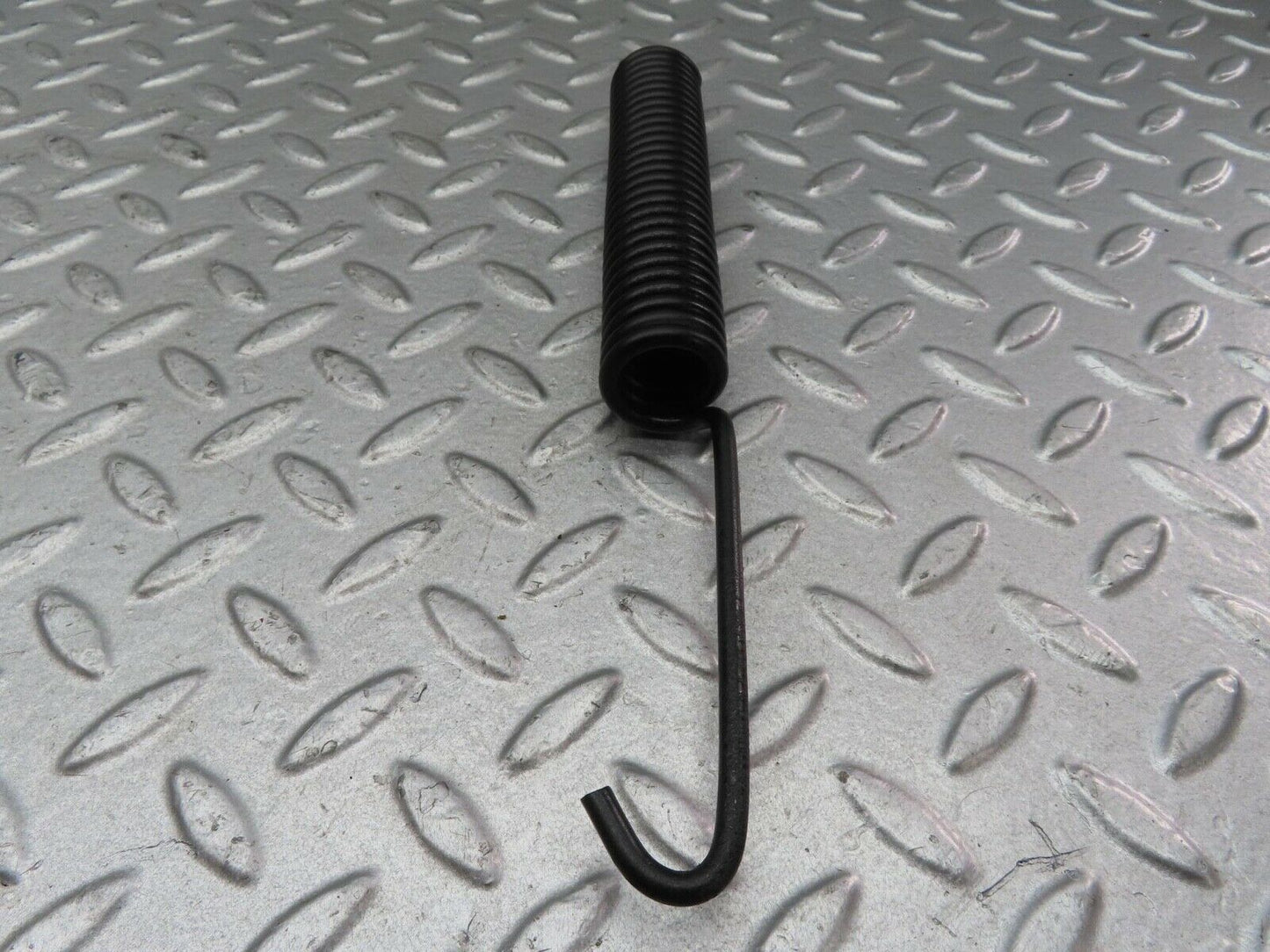 13884 Mercedes-Benz C107 280SLC Bonnet Hinge Spring