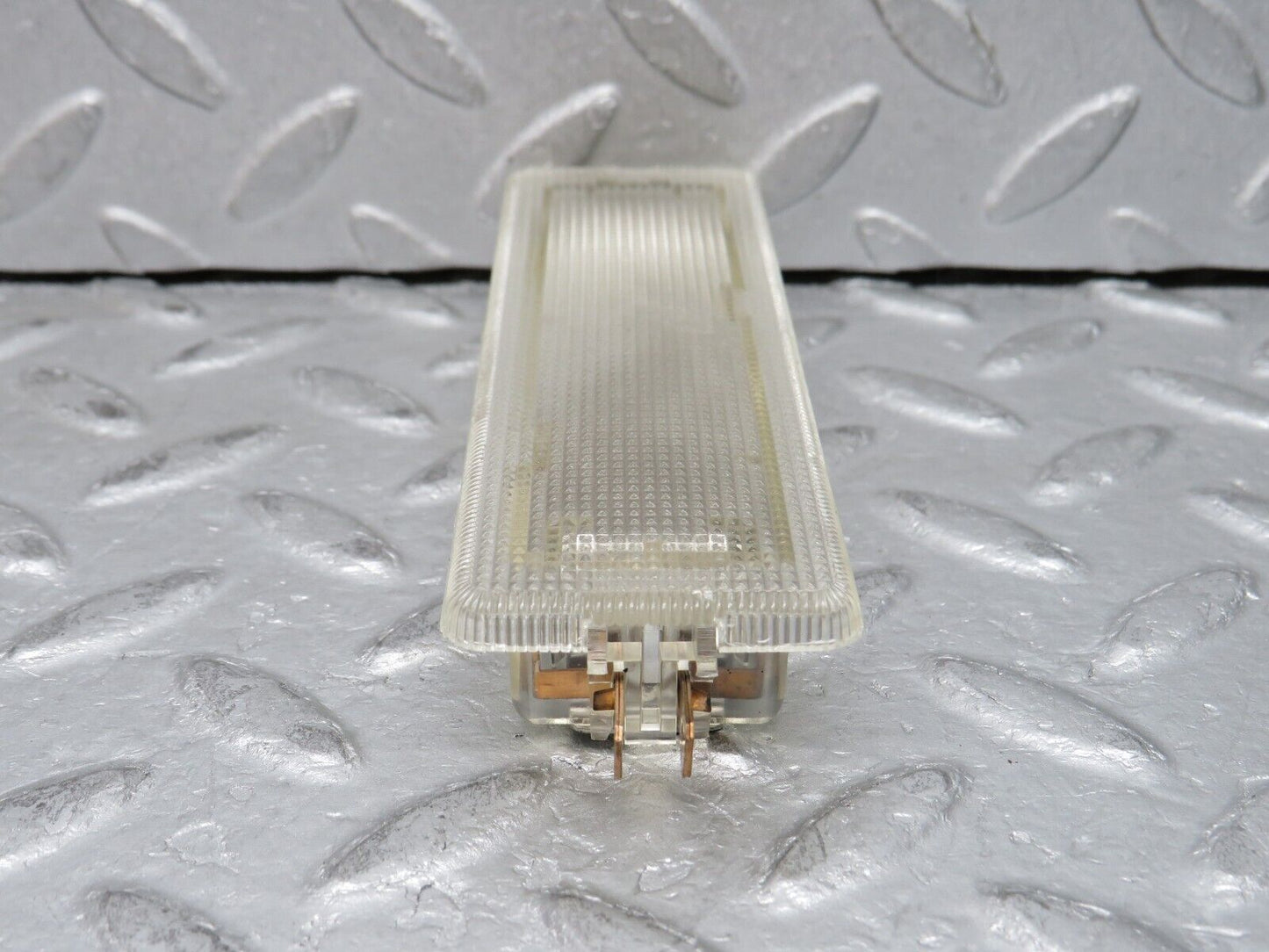 37747 Mercedes-Benz A124 320E Cabriolet Rear Interior Dome Light 0018200601