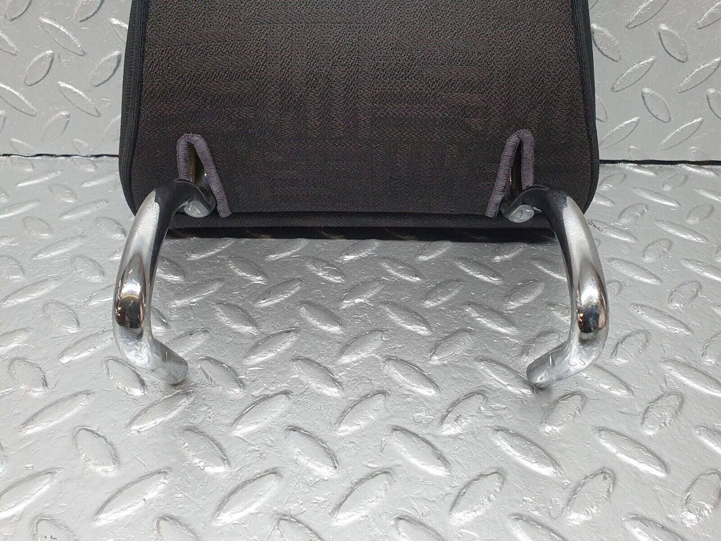 41829 Mercedes-Benz W202 C200 Rear Right Headrest