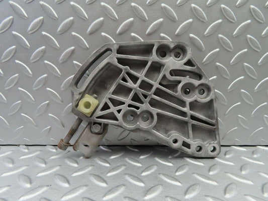 6317 Mercedes-Benz W126 380SE Power Steering Pump Bracket 1174661241