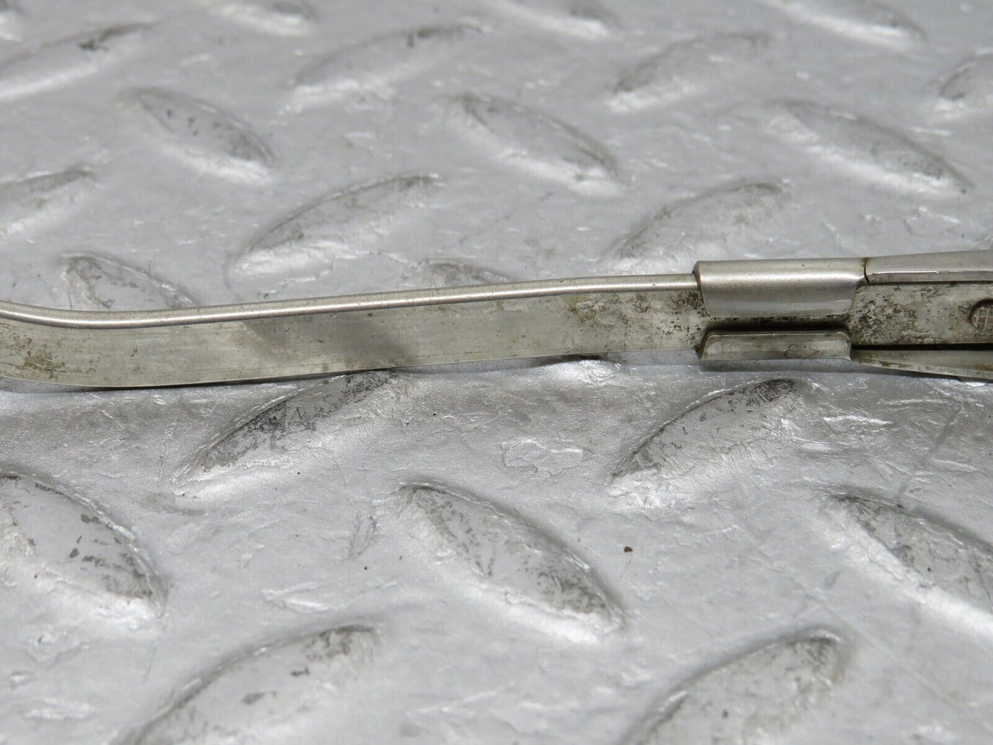 35743 Mercedes-Benz W108 Chrome Windscreen Wiper Arm Left