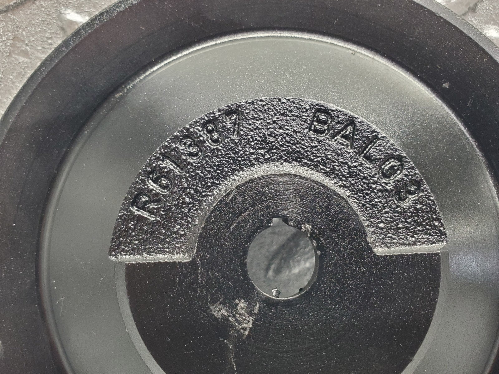 W112 air compressor pulley used OEM