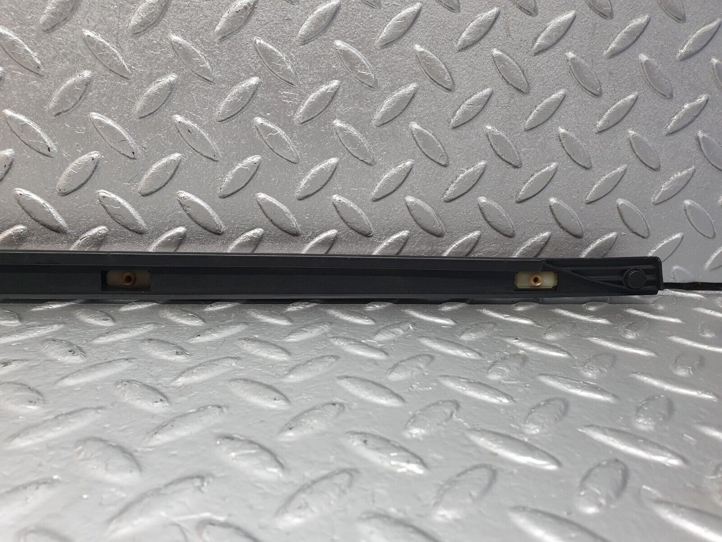 42610 Mercedes-Benz R129 320SL Coupe Trunk Lid Handle Trim 1297580396