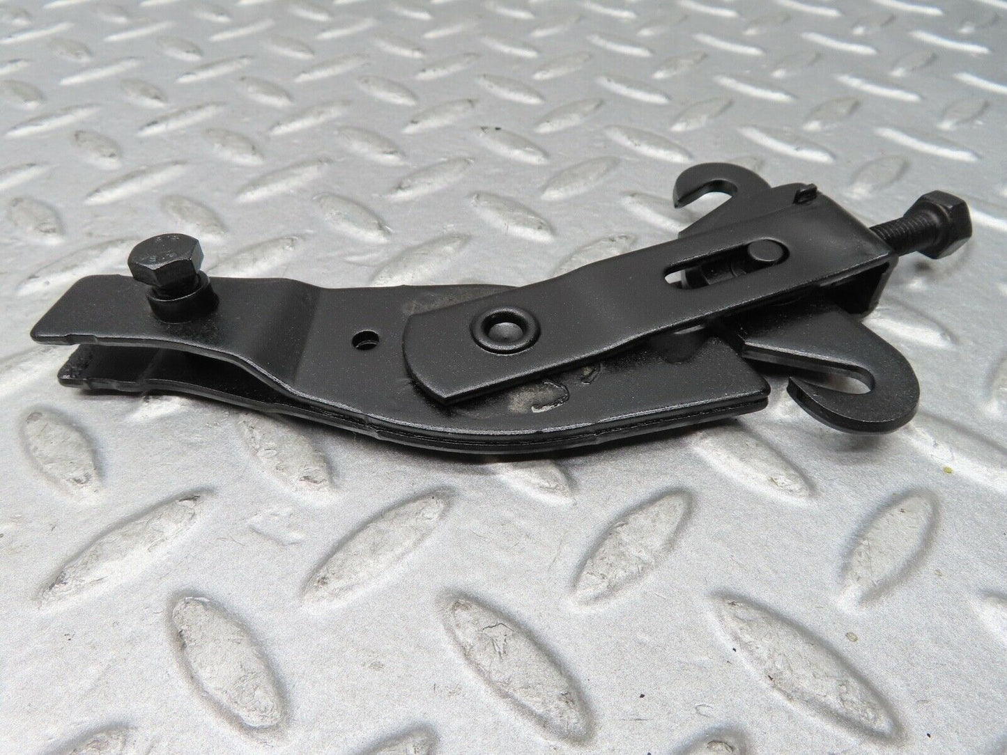 17352 Mercedes-Benz R129 300SL Coupe Handbrake Regulator