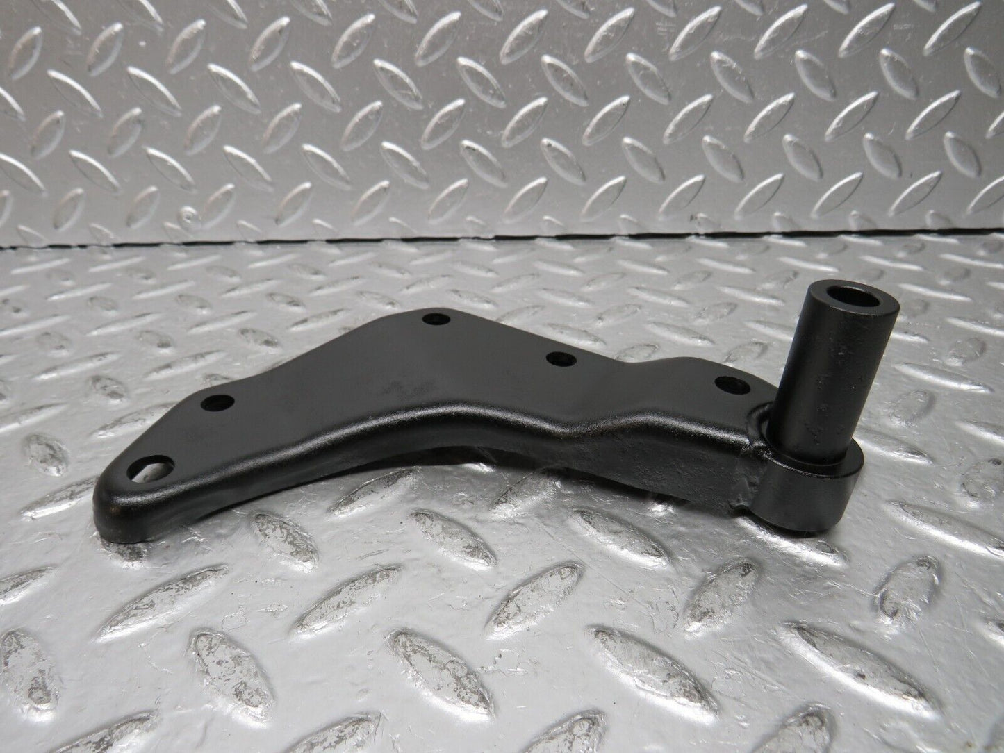 29909 Mercedes-Benz W123 230E Alternator Generator Bracket