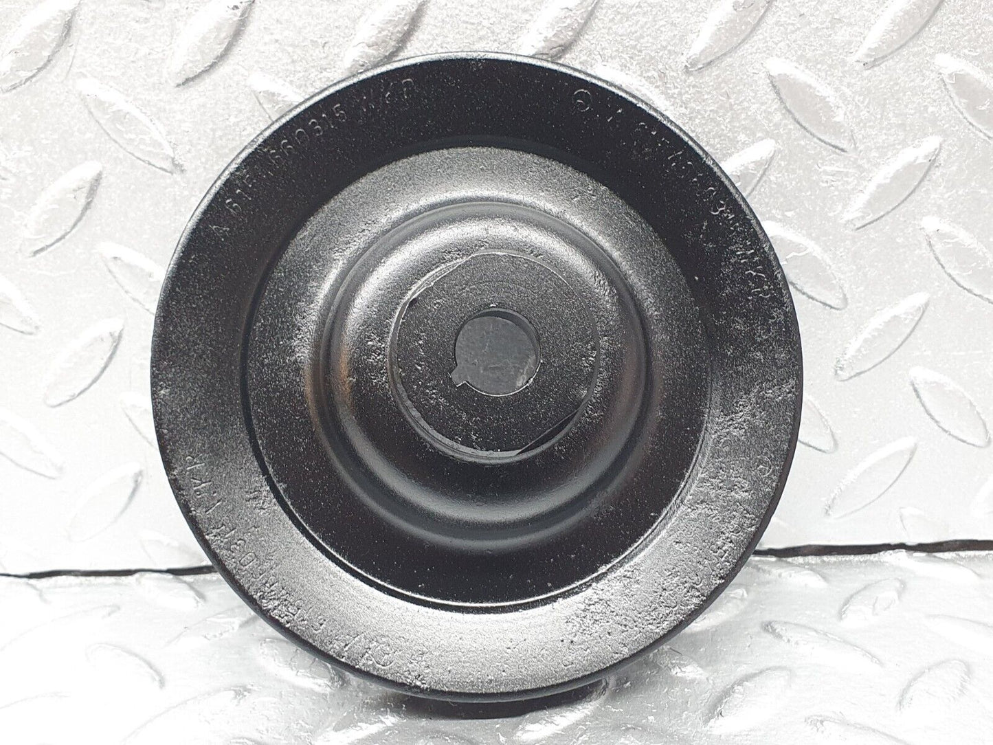 40830 Mercedes-Benz W123 300D Power Steering Pump Pulley 6154660315