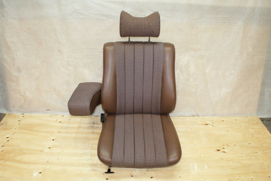 2497 Mercedes-Benz W116 350SE Passenger Seat Left Side 1169101250