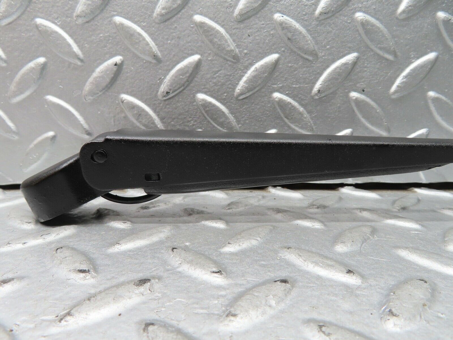 21635 Mercedes-Benz W123 230E Wiper Arm Bosch Right Side 3399990553