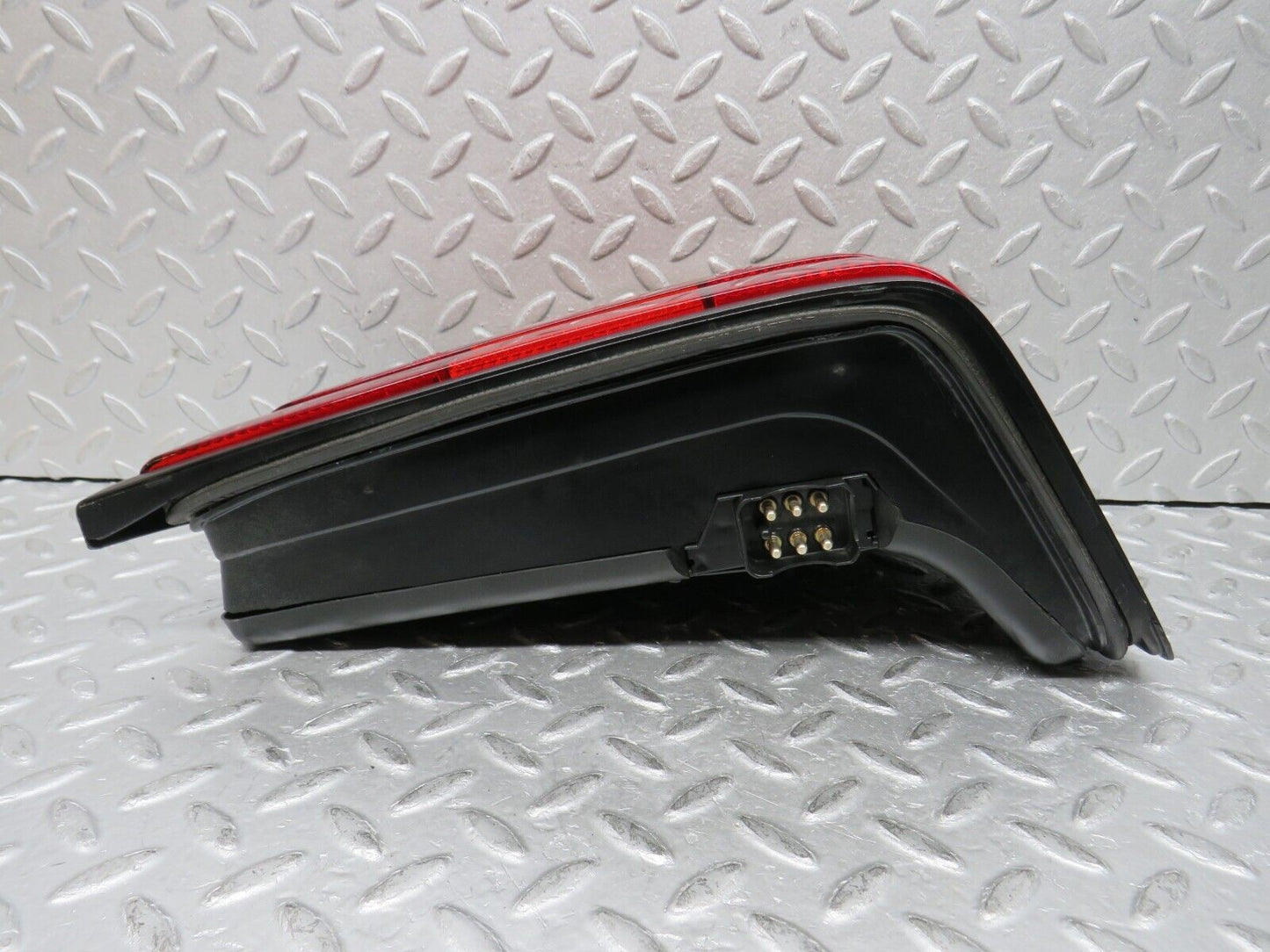37846 Mercedes-Benz A124 320E Cabriolet Tail Light Right Side 0053373R38