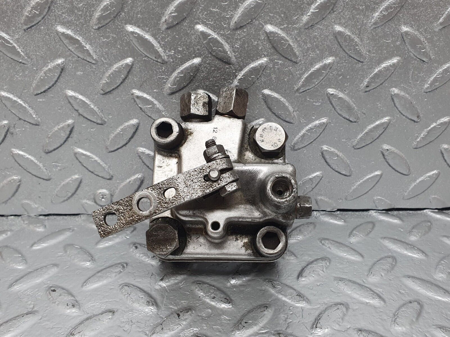 43649 Mercedes-Benz C126 380SEC Coupe Suspension Levelling Valve 1153280521