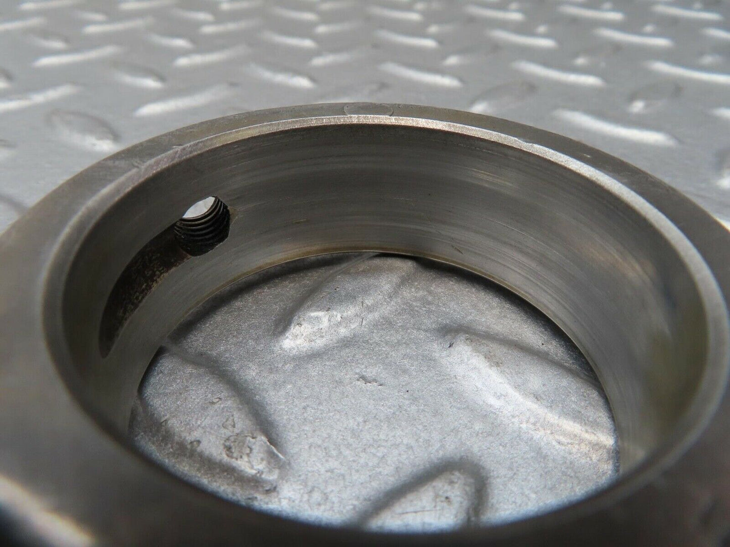 13350 Mercedes-Benz C107 350SLC Coupe Camshaft Tower Bearing 1160512112