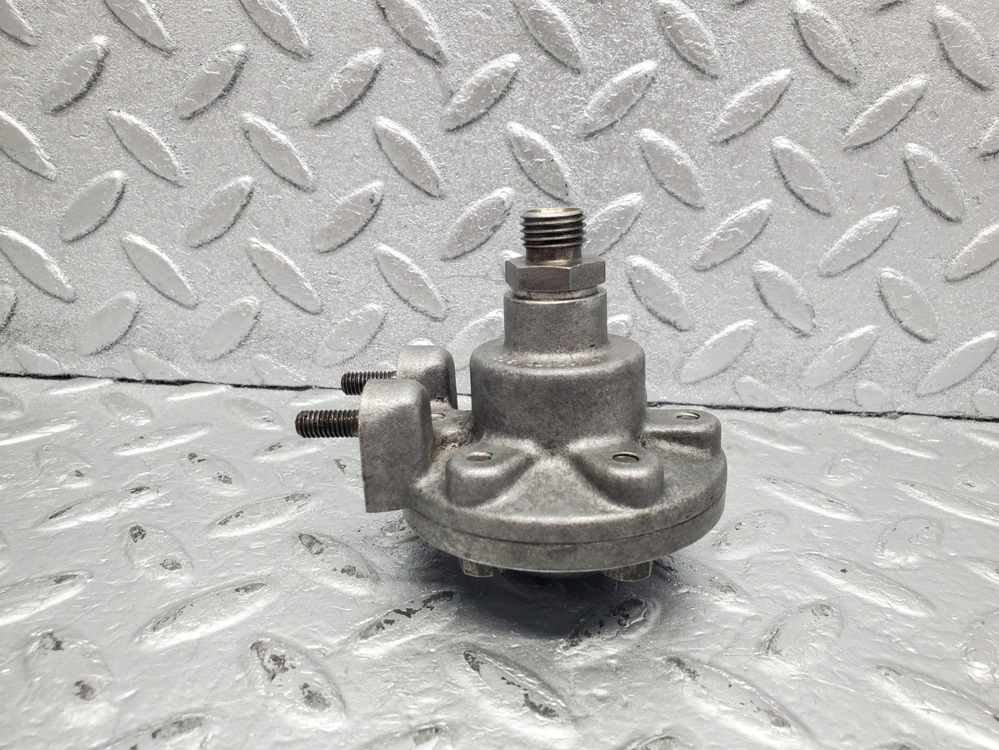 W112 fuel backflow damper regulator used OEM