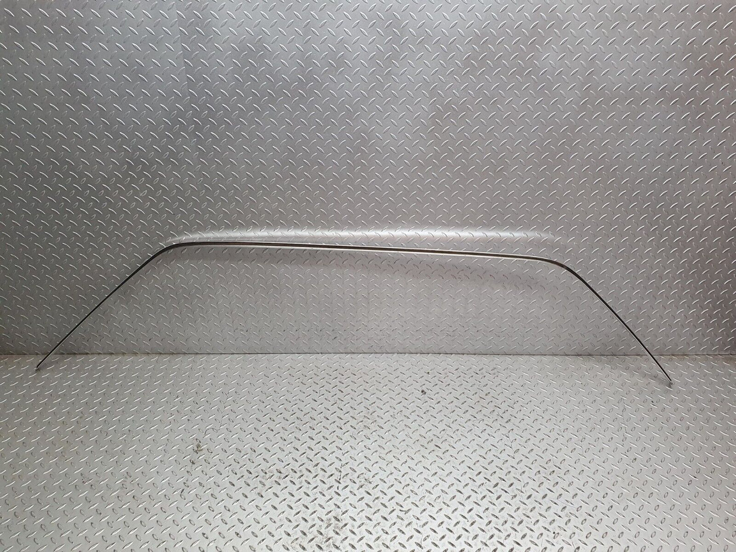 41261 Mercedes-Benz W126 300SE Roof Chrome Trim Right Side