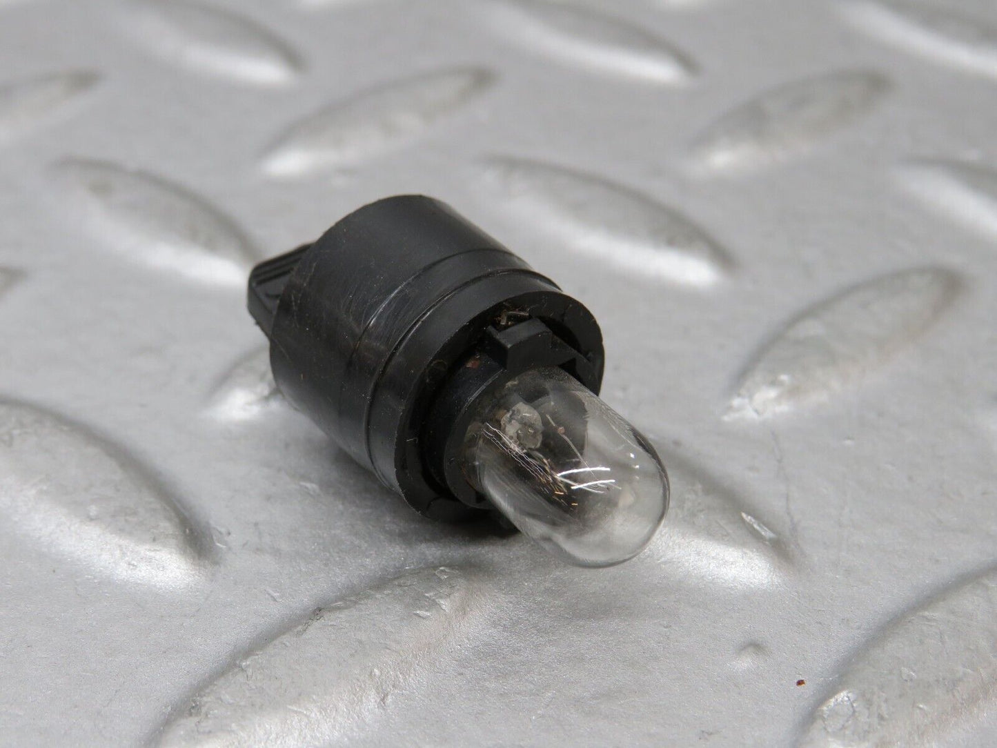 36401 Mercedes-Benz W108 Instrument Cluster Bulb 2x