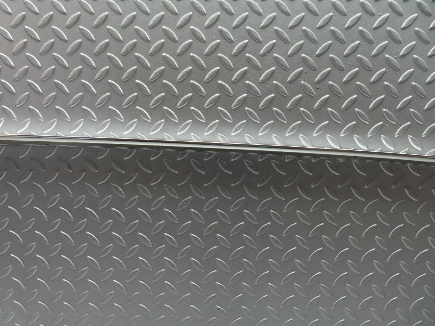 10146 Mercedes-Benz C123 230CE Coupe Roof Chrome Trim Left Side