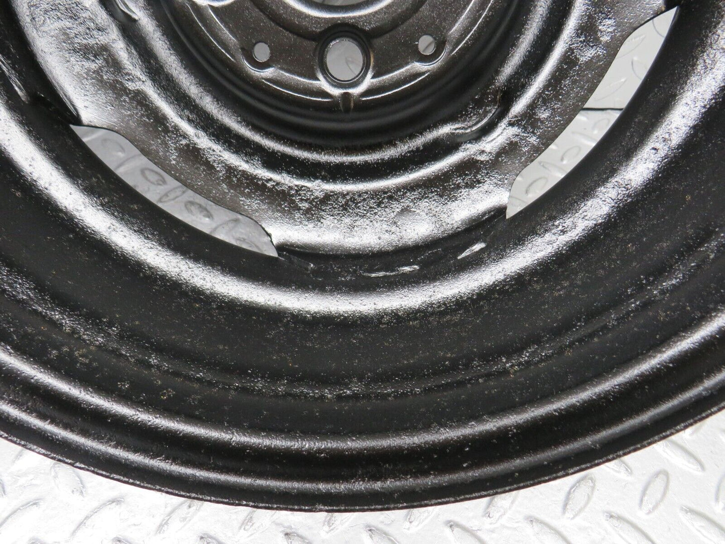 39049 Mercedes-Benz Steel Wheel Set 6Jx14H2 1084000002