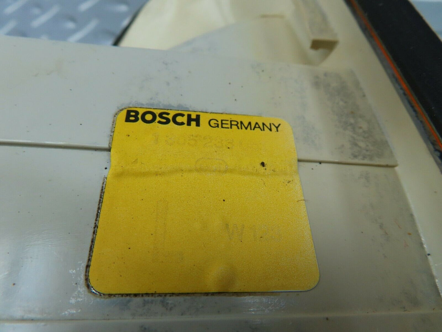 7501 Mercedes-Benz S123 230TE Wagon Indicator Light Left Bosch