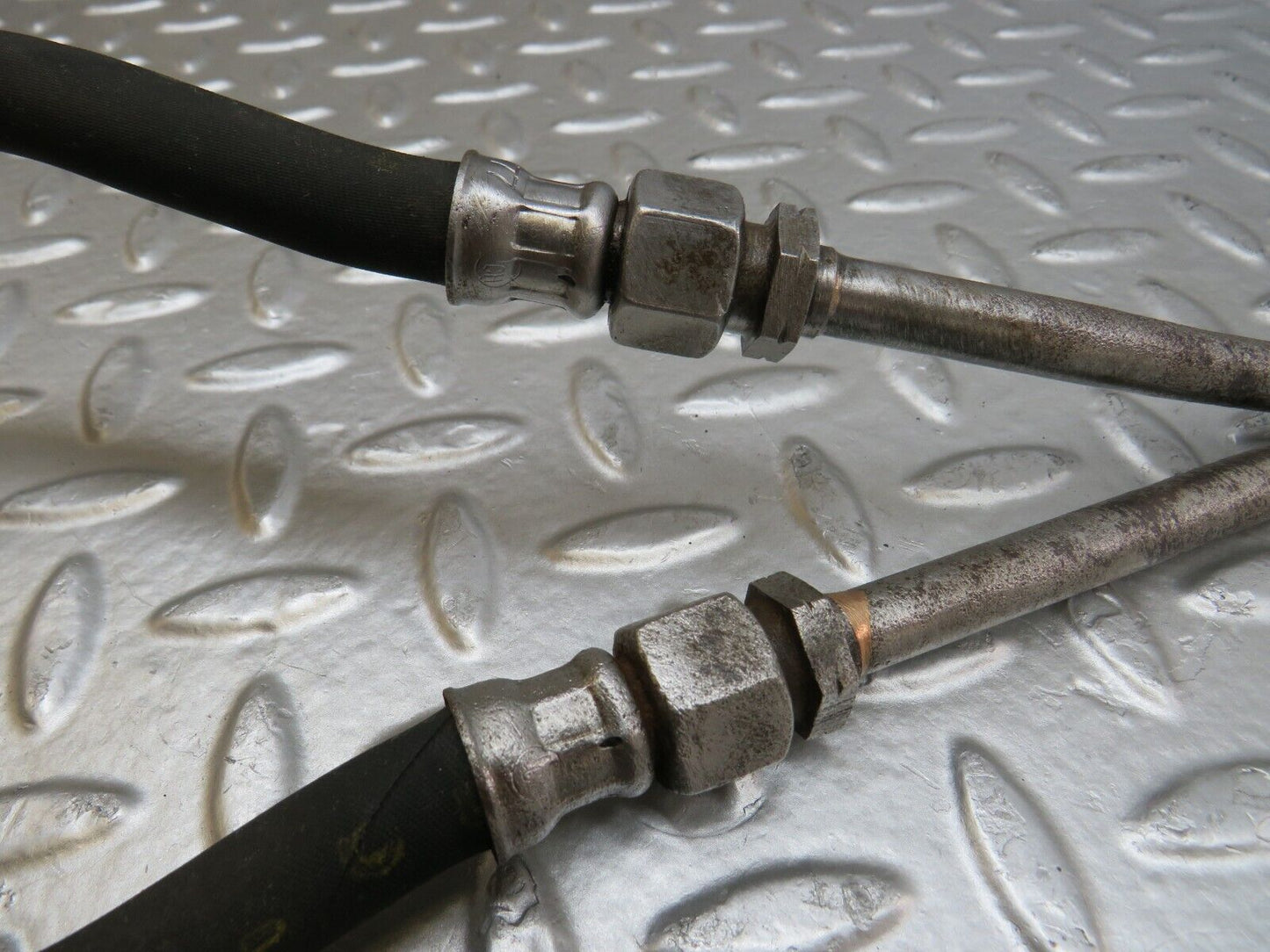 26309 Mercedes-Benz W116 450SE Power Steering Oil Pipe Hose Pair
