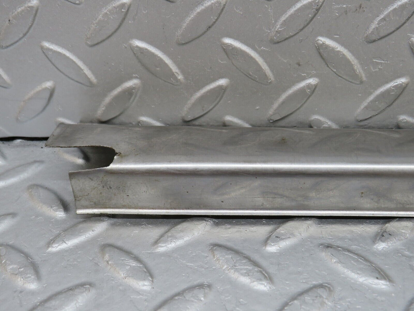 35765 Mercedes-Benz W108 Rear Left Door Sill Chrome