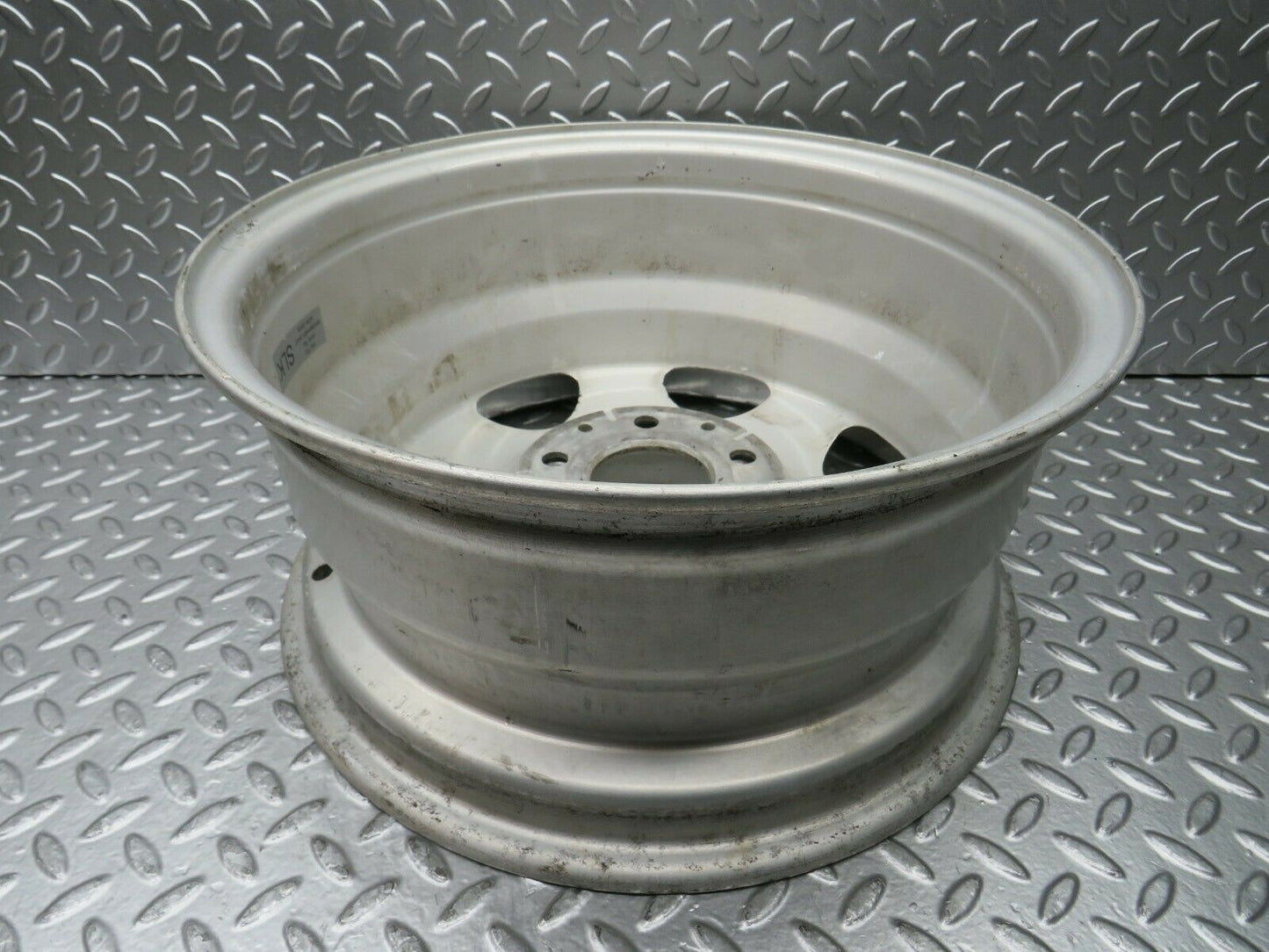 22844 Mercedes-Benz S123 280TE Alloy Wheel 7Jx15H2 ET37 1704010002