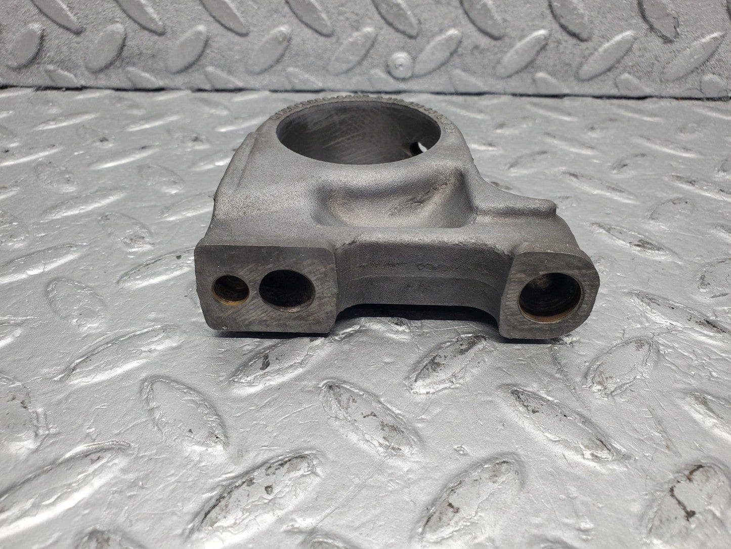 W126 Coupe camshaft tower bearing used OEM